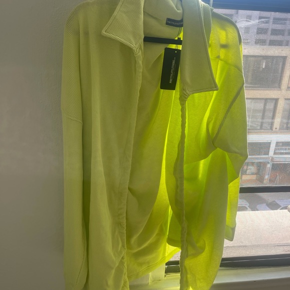 Pretty Little Thing Plus Light Lime Ruched Tie Waffle Textured Cardigan - Picture 2 of 3